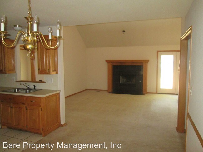 Building Photo - 3 br, 2 bath House - 2905 Edinburg Drive