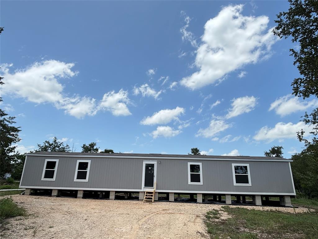 Primary Photo - 277 Elm Forest Loop