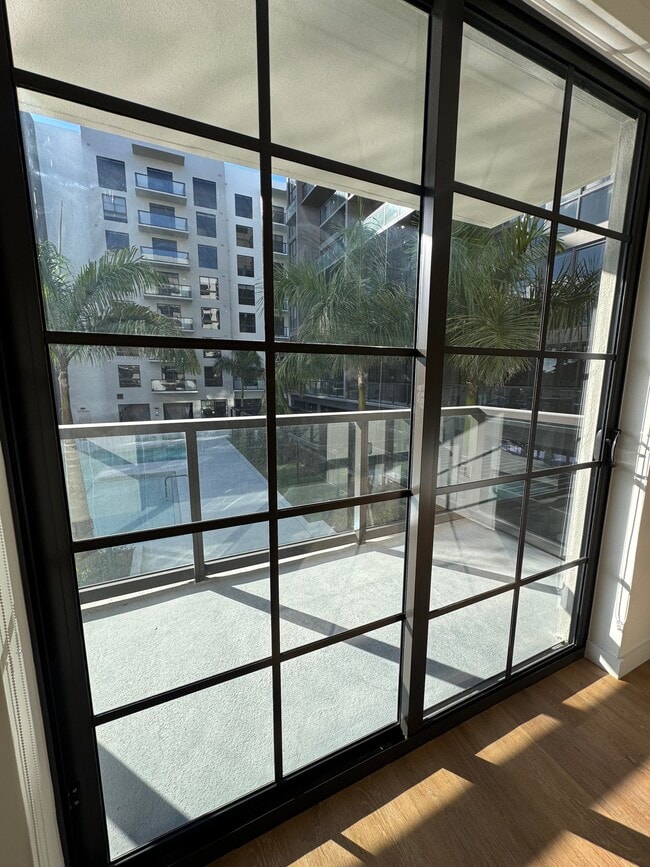 Building Photo - 1655 NW 124th St