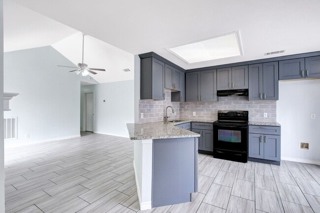 Building Photo - ***APPLICATION CURRENTLY UNDER REVIEW***Contemporary Single-Level Home with 3 Bedrooms, 2 Bathroo...
