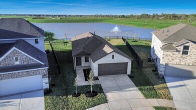 Building Photo - 3096 Sunset Glory Dr