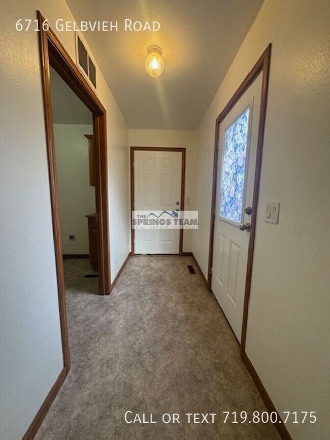 Foto del edificio - 6716 Gelbvieh Rd