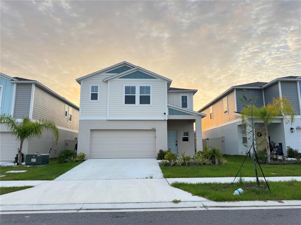 Foto principal - 5024 Starboard St