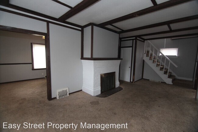 Building Photo - 3 br, 1 bath House - 130 15th Ave