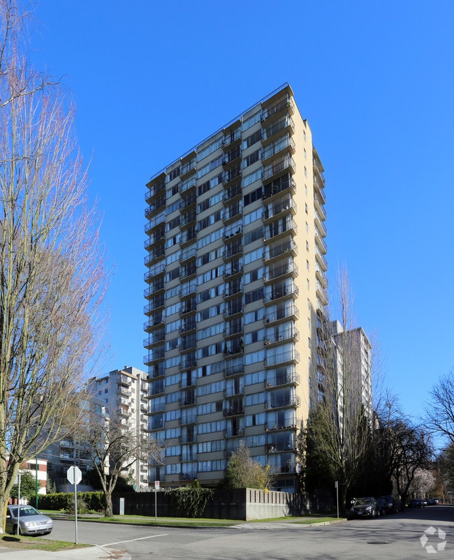 Building Photo - Americana Apartments