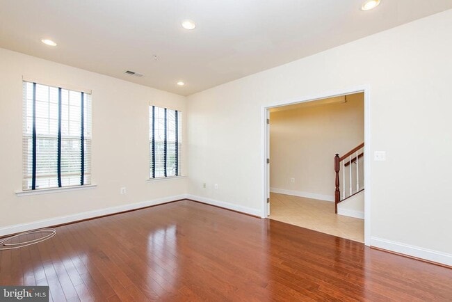 Building Photo - 5970 Logans Way