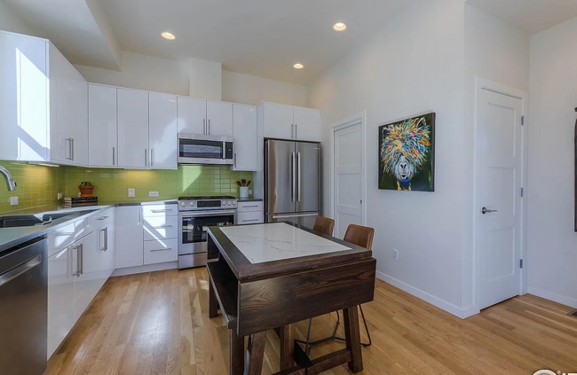Photo - Modern Townhouse in Can't Beat Location - Available 8/1