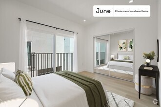 Building Photo - Private bedroom in 5 bed/5 bath Home