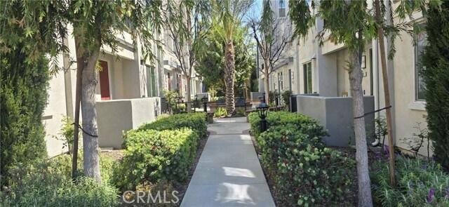 Foto del edificio - 584 Orlando Ct