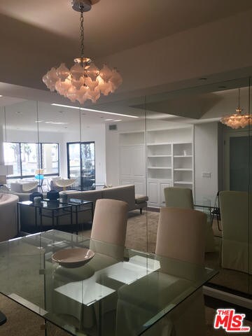 Foto del edificio - 110 Ocean Park Blvd