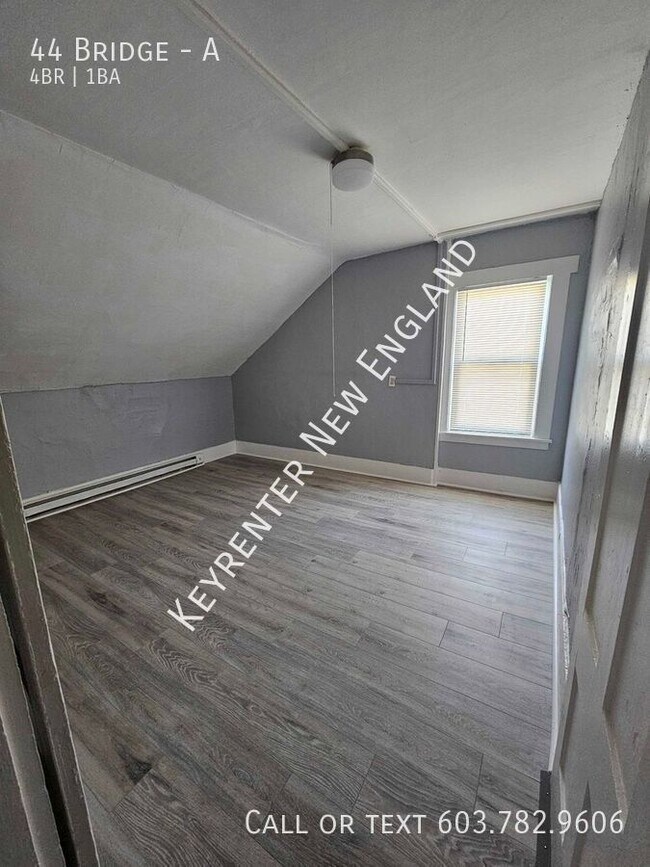 Foto del edificio - 4 Bedroom Apartment in Hillsboro