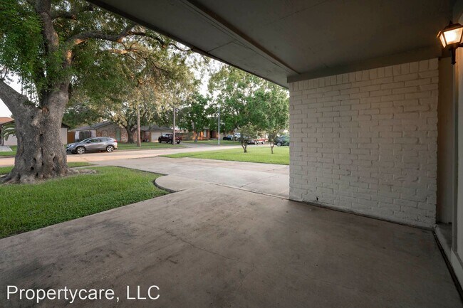 Building Photo - 3 br, 2 bath House - 10119 Sagedowne Ln.