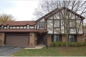 Primary Photo - 325 SPRING LAKE Ln