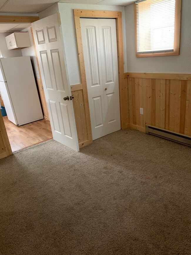 Building Photo - 1206 1st St NE