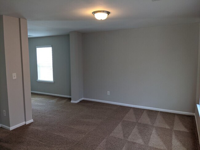 Foto del edificio - Gardens of Eastfield - Location, Location!