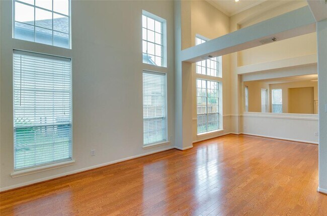 Building Photo - 4019 Angel Springs Dr