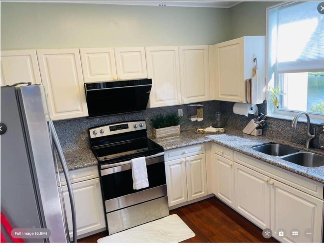 Foto principal - 118 Riverwalk Cir