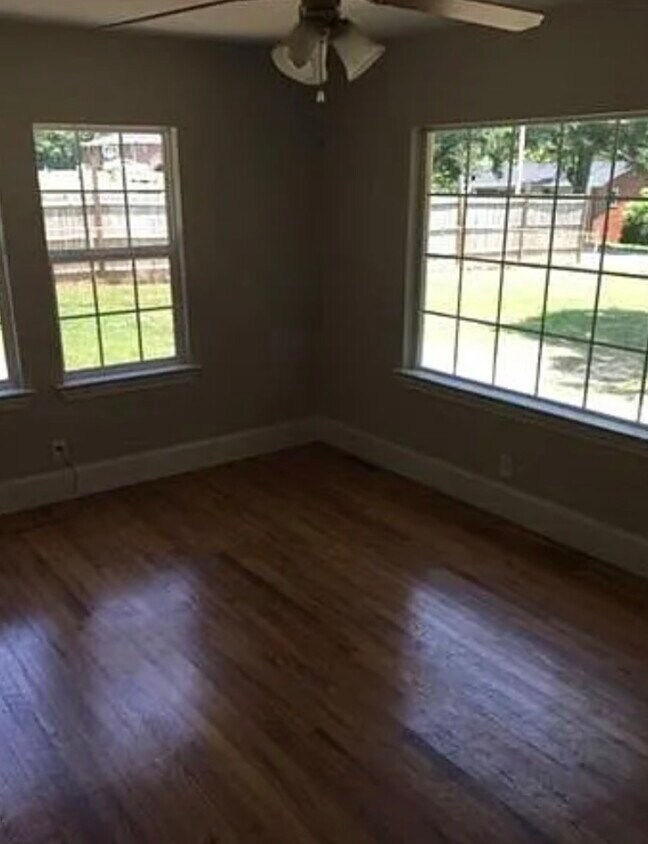 Foto del edificio - 181 Quail Ridge Ln