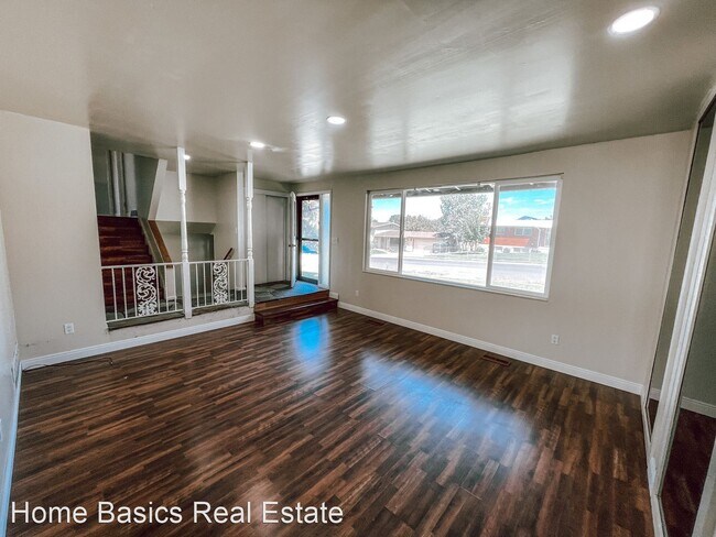 Building Photo - 5 br, 2.5 bath House - 1198 E 640 S