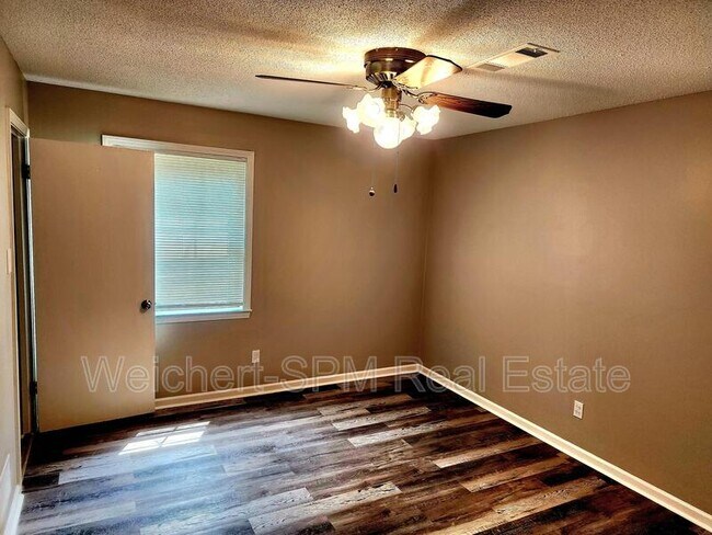 Foto del edificio - 9540 Stuart St