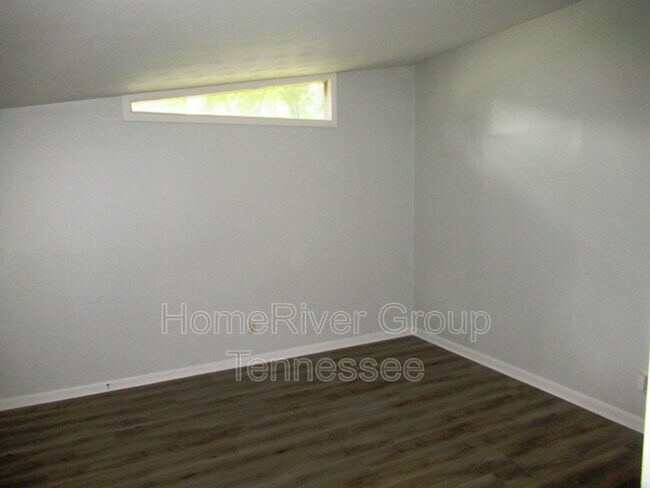 Building Photo - 1407 Vicksburg Dr