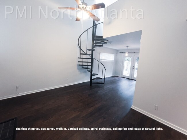 Building Photo - The best of Virginia Highlands! 1 Bed, 1 &...