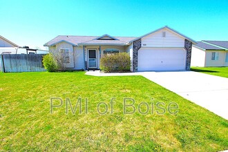 Building Photo - 521 Stony Meadow Dr