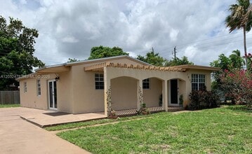 Building Photo - 1630 N 68th Ave