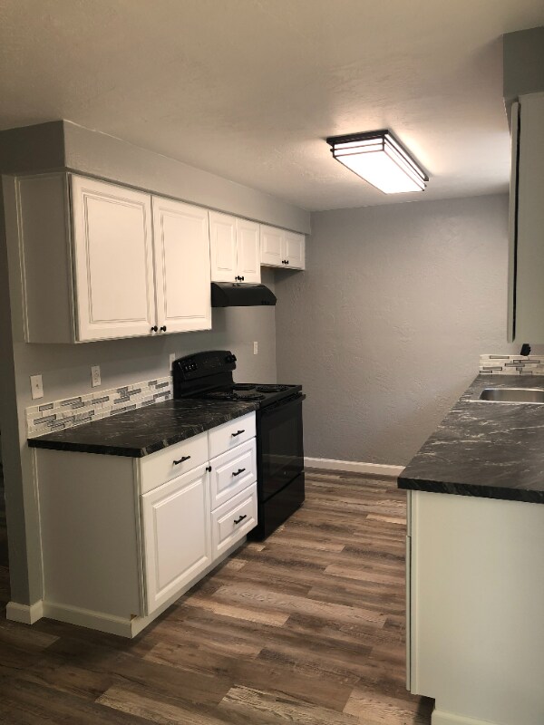 Foto del edificio - 320 Kanuku St SE