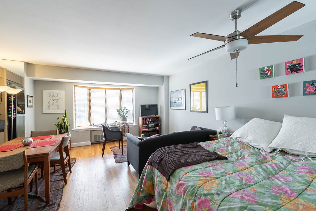 Foto principal - 1825 T St NW