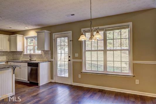 Foto del edificio - 180 Brechin Dr