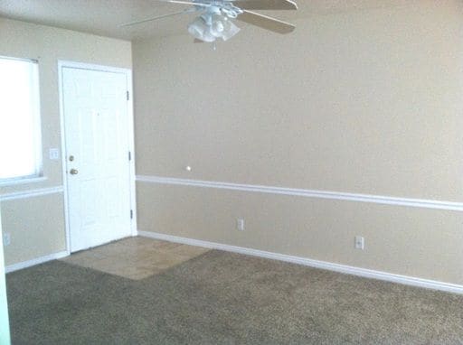 Building Photo - 264 N 3rd E