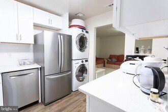 Building Photo - 1540 Northgate Square