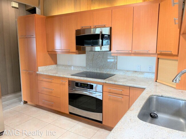 Foto del edificio - 3 br, 2 bath House - 1987 Hoolehua Street