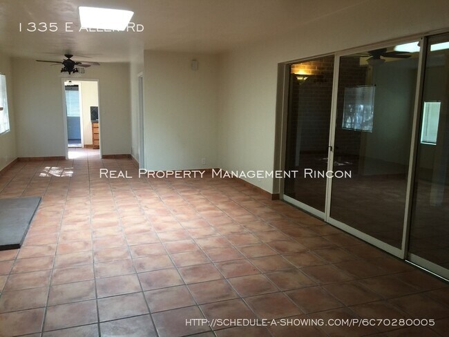 Foto del edificio - 1335 E Allen Rd