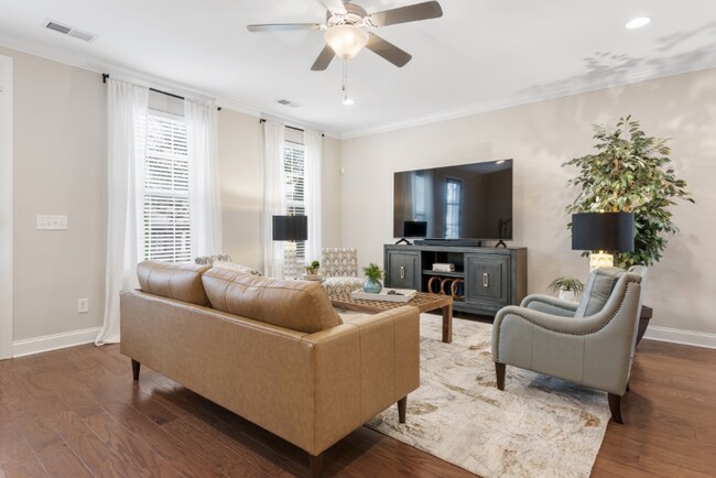 Foto del edificio - 353 Cornelius Wy