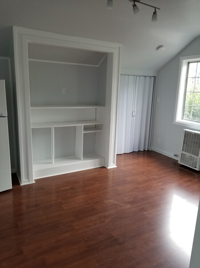 Foto del edificio - 1408 N Ogden Dr