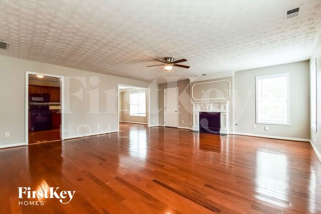 Building Photo - 3099 Leyland Court