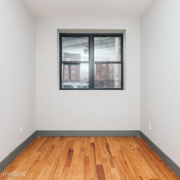 Building Photo - 3 br, 1 bath Apartment - 86 Suydam St Apt 2L