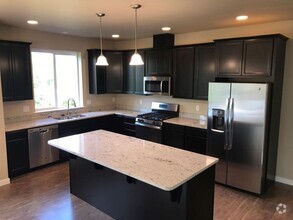Building Photo - 520 Harman Way
