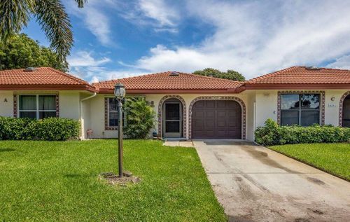 Primary Photo - 1425 SW 25th Ave