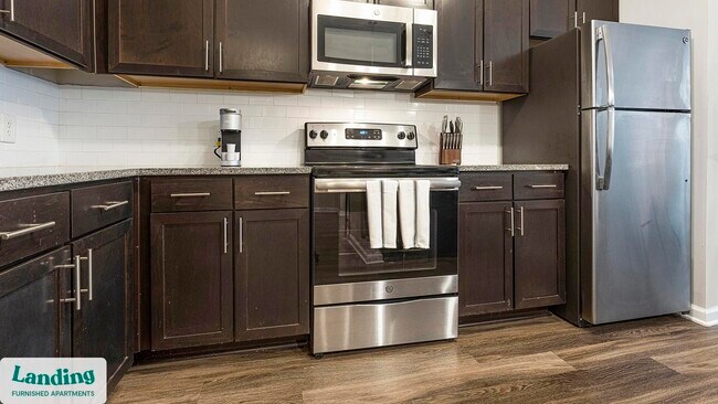 Foto del edificio - 915 Brentmoor Dr