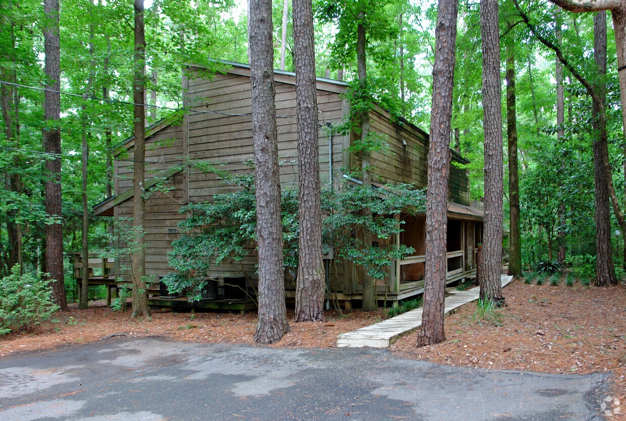 Building Photo - 309 Vantage Point Ln