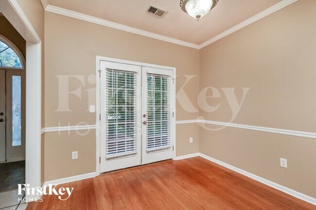 Foto del edificio - 60 Landing Ln