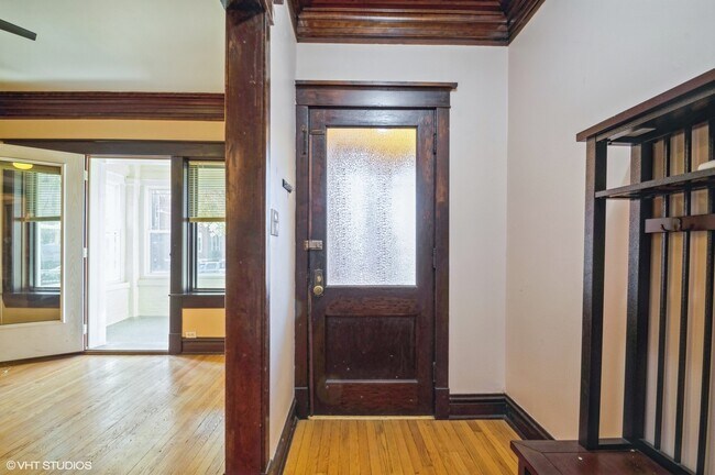 Foto del edificio - 4723 N Washtenaw Ave
