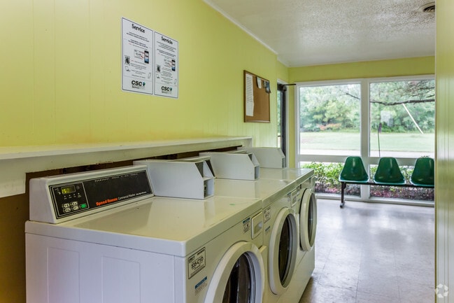 Laundry Facility - The Gardens Apartments