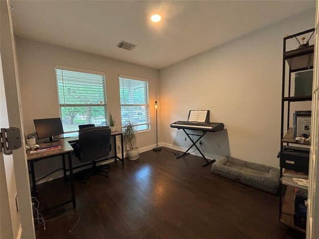 Foto del edificio - 195 Cold Spring