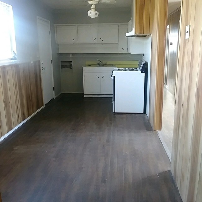 Foto del edificio - 3811 Ransome Dr