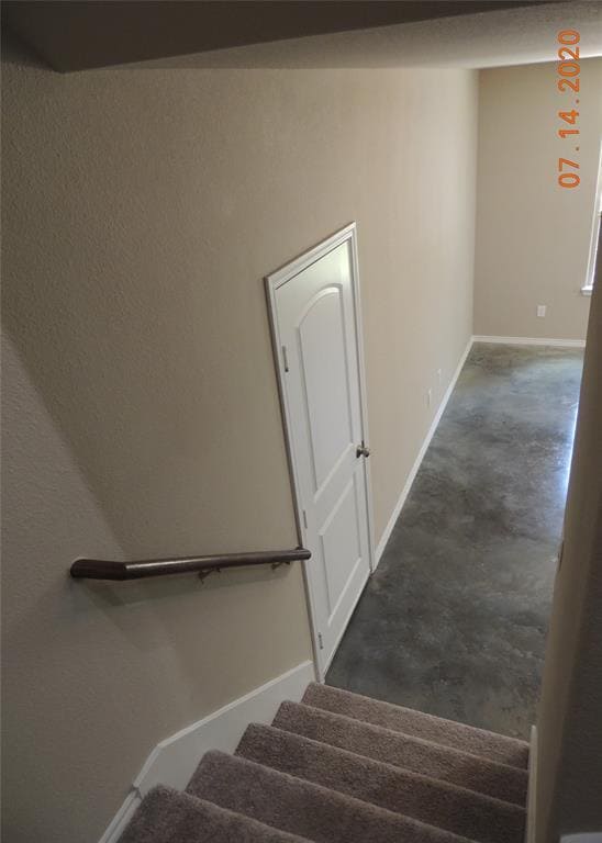 Building Photo - 615 Hayman St