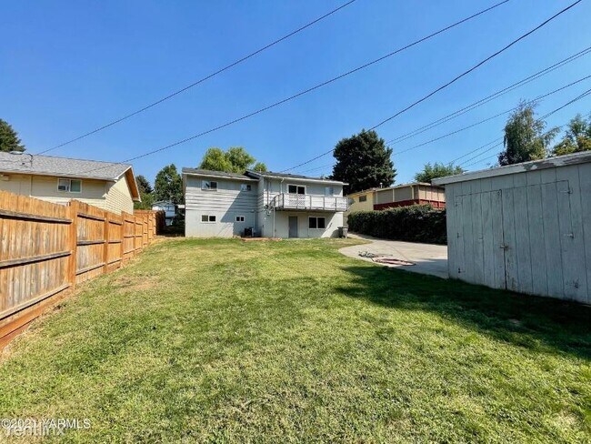 Foto del edificio - 5 br, 3 bath House - 4 N 40th Ave